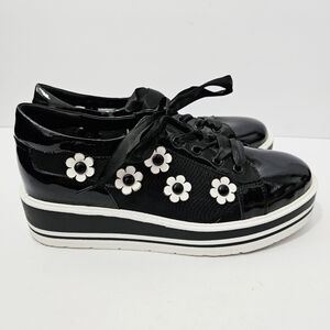 Django & Juliette Floral Oxford Sneakers Size 41 US 10/10.5 Platform Daisy Shoes